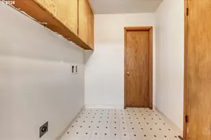 5767 Terrace Dr, West Linn, OR 97068 - Photo 20