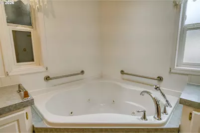 51469 SE Westlake Dr, Scappoose, OR 97056 - Photo 28