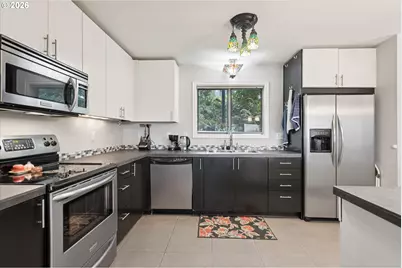 16200 Pacific Hwy, Lake Oswego, OR 97034 - Photo 8