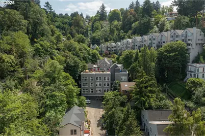 1910 SW 18th Ave #34, Portland, OR 97201 - Photo 30