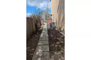 4040 SE Wynnwood Dr, Hillsboro, OR 97123 - Photo 42