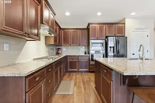 3750 SE McKenzie Ave, Hillsboro, OR 97123 - Photo 8