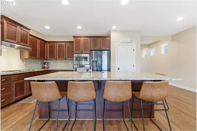 3750 SE McKenzie Ave, Hillsboro, OR 97123 - Photo 6