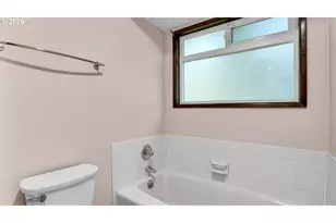 16318 NE Fargo St, Portland, OR 97230 - Photo 24