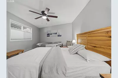 68660 E Fairway Estates Rd, Mount Hood Village, OR 97067 - Photo 16