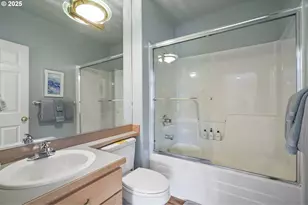 1113 N Hwy 101, Depoe Bay, OR 97341 - Photo 16