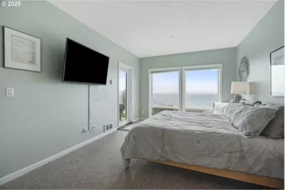 1113 N Highway 101 #1, Depoe Bay, OR 97341 - Photo 10