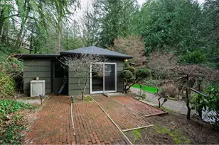 2685 SW 89th Ave, Portland, OR 97225 - Photo 34
