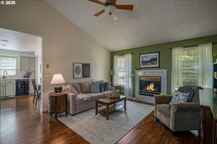 1522 NW Corum Ct, Salem, OR 97304 - Photo 8