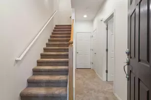 858 NE Caden Ave, Hillsboro, OR 97124 - Photo 10