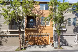 858 NE Caden Ave, Hillsboro, OR 97124 - Photo 42