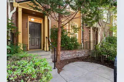 858 NE Caden Ave, Hillsboro, OR 97124 - Photo 4