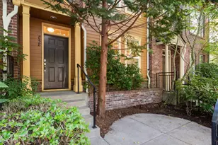 858 NE Caden Ave, Hillsboro, OR 97124 - Photo 4