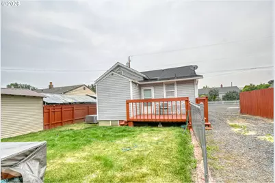1806 SE Byers Pl, Pendleton, OR 97801 - Photo 34