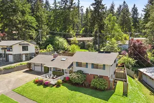 490 E 46th Ave, Eugene, OR 97405 - Photo 2
