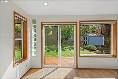 490 E 46th Ave, Eugene, OR 97405 - Photo 16