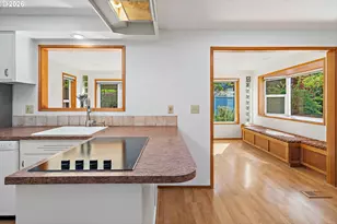 490 E 46th Ave, Eugene, OR 97405 - Photo 12