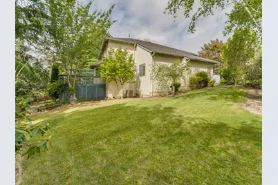 320 NW 163rd Pl, Beaverton, OR 97006 - Photo 32