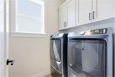 1829 S Pepperwood St, Canby, OR 97013 - Photo 12