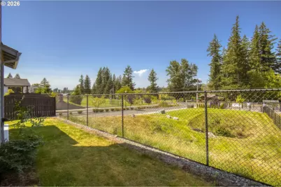 299 W Maple St, Washougal, WA 98671 - Photo 26
