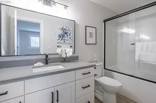 5957 Pikes Pass St SE, Salem, OR 97305 - Photo 34