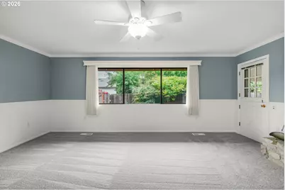 12325 SW King Richard Dr, Portland, OR 97224 - Photo 6