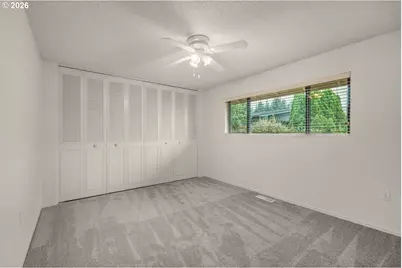12325 SW King Richard Dr, Portland, OR 97224 - Photo 18