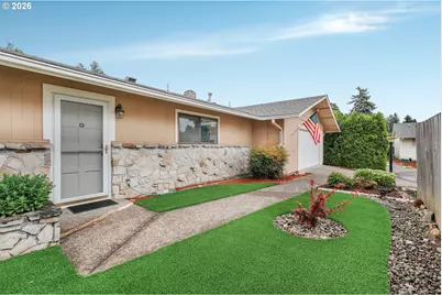 12325 SW King Richard Dr, Portland, OR 97224 - Photo 2