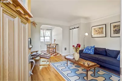 1428 N Bryant St #2, Portland, OR 97217 - Photo 6