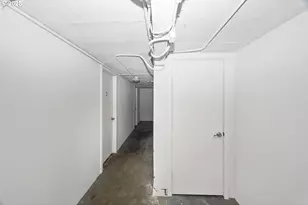 1428 N Bryant St, Portland, OR 97217 - Photo 34