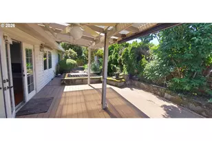 1811 NE 149th Ave, Portland, OR 97230 - Photo 16