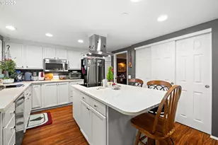 1811 NE 149th Ave, Portland, OR 97230 - Photo 8