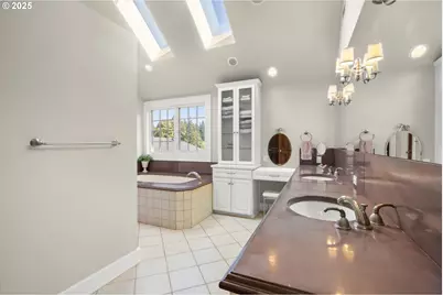 4368 Lakeview Blvd, Lake Oswego, OR 97035 - Photo 28