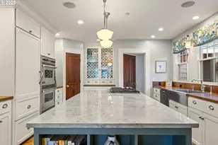 4368 Lakeview Blvd, Lake Oswego, OR 97035 - Photo 20