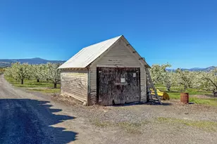 3316 Thomsen Rd, Hood River, OR 97031 - Photo 36