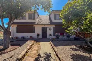 212 Park St, Riddle, OR 97469 - Photo 4
