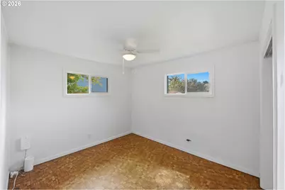 856 Augustine Ave, Coos Bay, OR 97420 - Photo 12