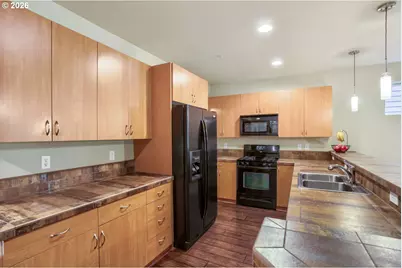 8542 N Central St, Portland, OR 97203 - Photo 10