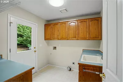 1759 Sunburst Ter, Salem, OR 97304 - Photo 32
