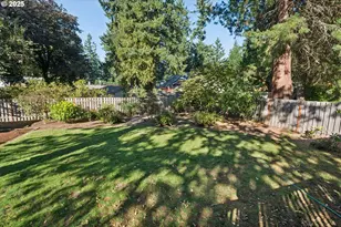 2255 Glenhaven Rd, Lake Oswego, OR 97034 - Photo 44