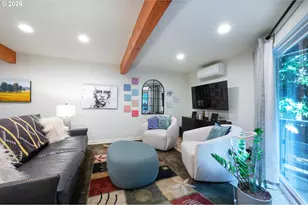 303 Country Club Rd, Eugene, OR 97401 - Photo 14