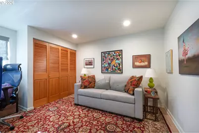 303 Country Club Rd, Eugene, OR 97401 - Photo 28