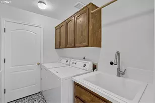 1655 SE Dogwood Way, Gresham, OR 97080 - Photo 38