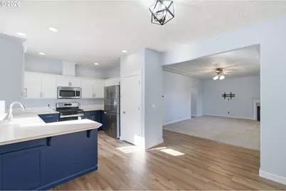 7642 Trebber St, Keizer, OR 97303 - Photo 16