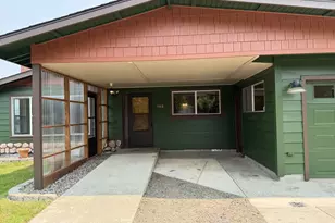 900 Rowe St, Reedsport, OR 97467 - Photo 4