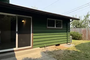 900 Rowe St, Reedsport, OR 97467 - Photo 34
