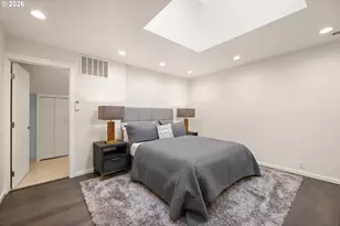 5150 S Landing Dr, Portland, OR 97239 - Photo 16