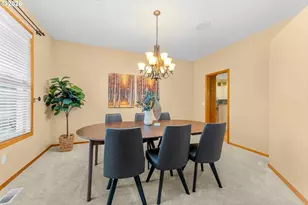 2257 NE Estate Dr, Hillsboro, OR 97124 - Photo 6