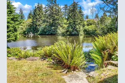 952 SW Long Lake Dr, Warrenton, OR 97146 - Photo 46