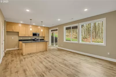 8126 SE 145th Ct, Portland, OR 97236 - Photo 14